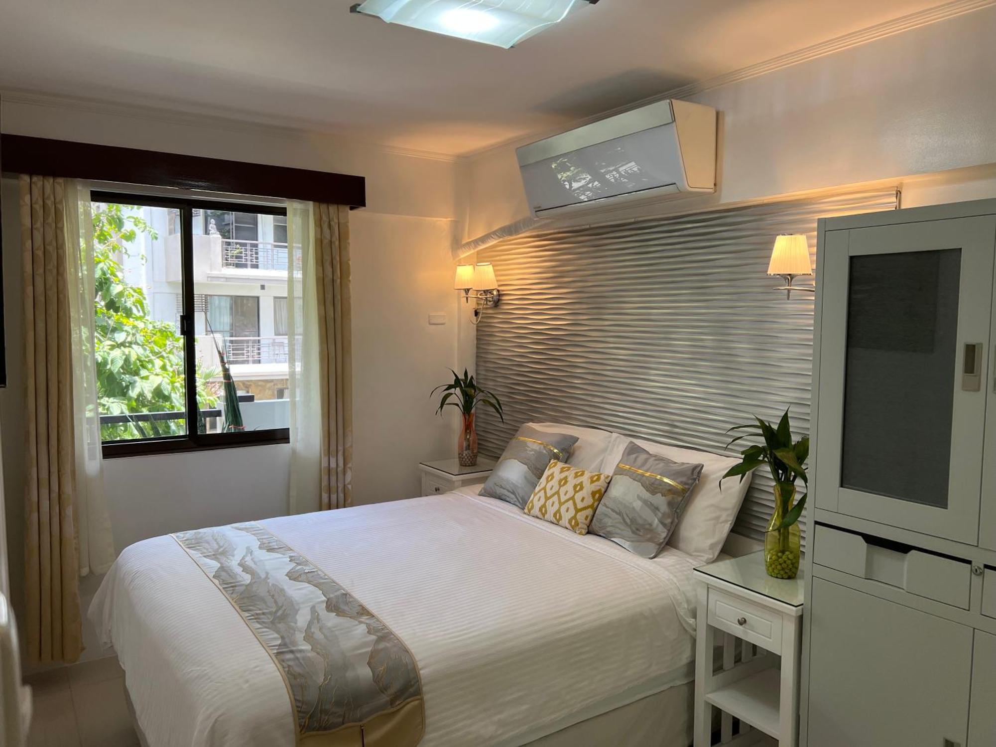 Stunning 2Br Apt, 65 Sq M Netflix At Rosewood Pointe Residences Near Bgc Manila Exteriér fotografie